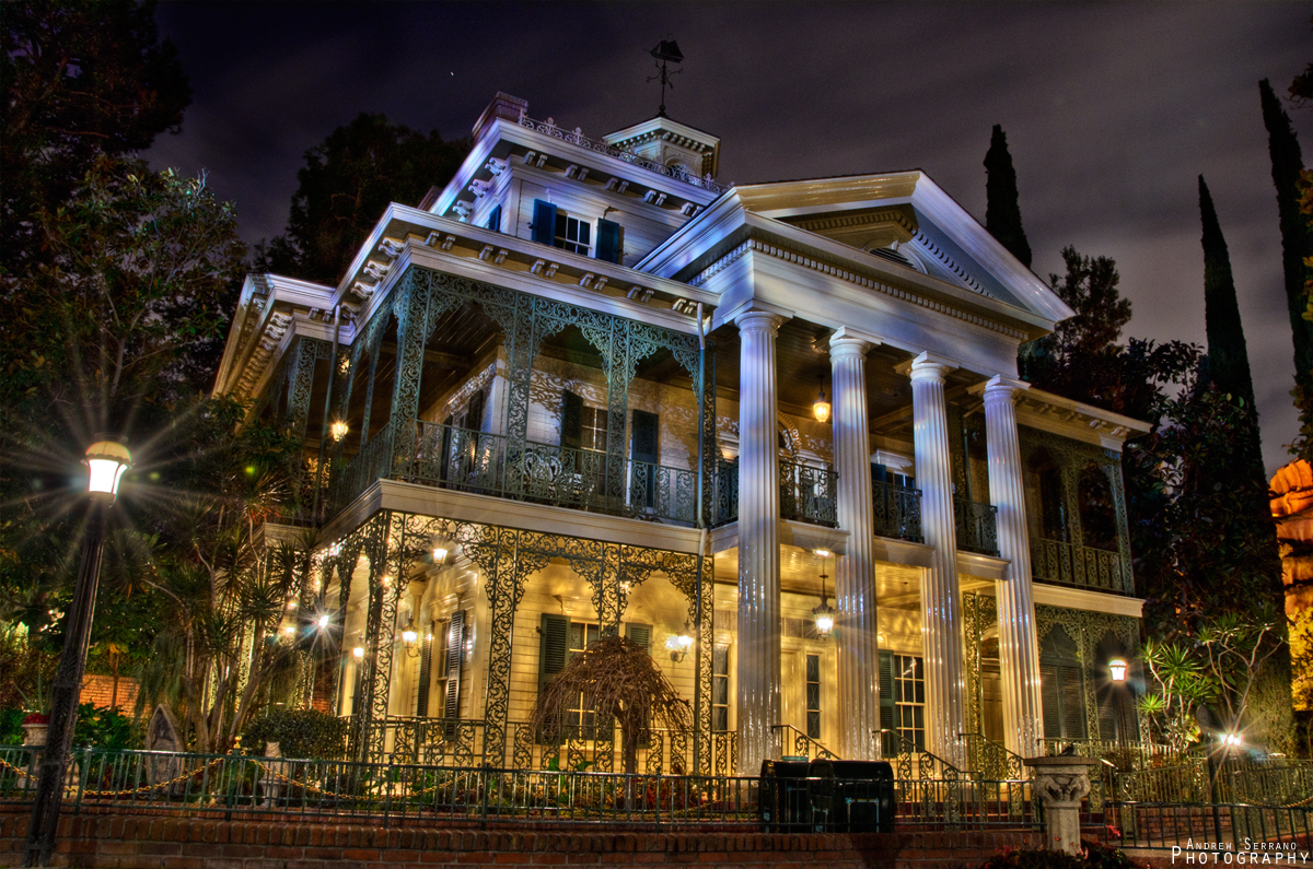 Dead Silence at a Haunted Mansion