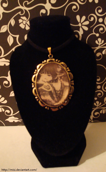 Lilisette Pendant