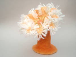 Needlefelted anemone