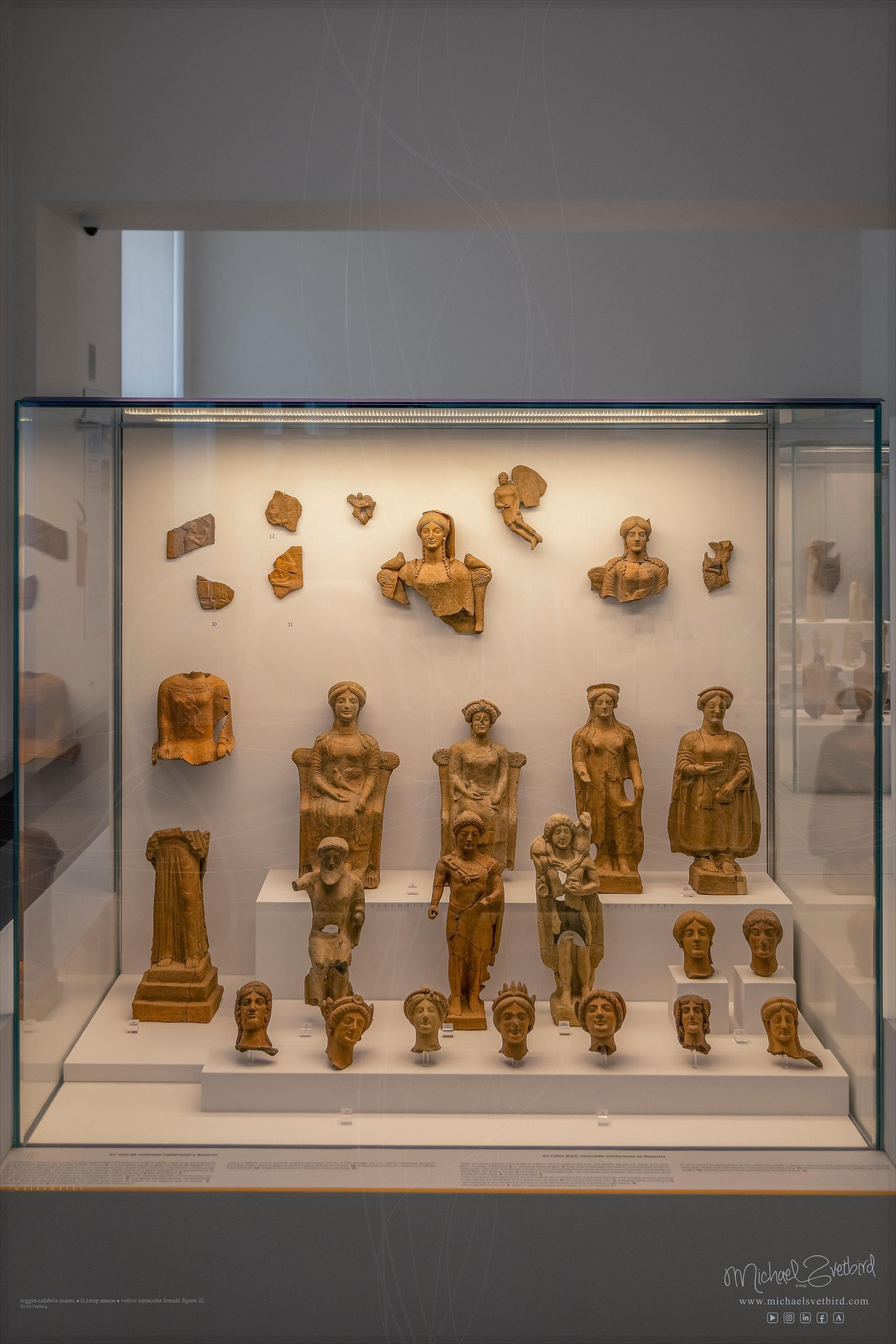FEMALE VOTIVE FIGURE: Terracotta from Medma III.