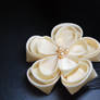 Ivory Moon. Kanzashi.