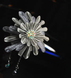 Silver Wonder. Ornate Kanzashi