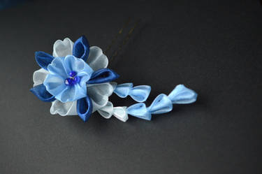 Cinderella Play: Sparkle Kanzashi.