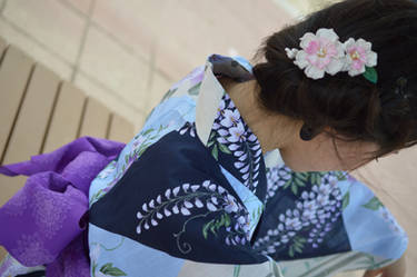 Girl in Yukata and Lotus Kanzashi