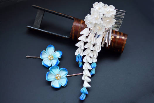 Something Blue. Handmade silk Sakura Kanzashi.
