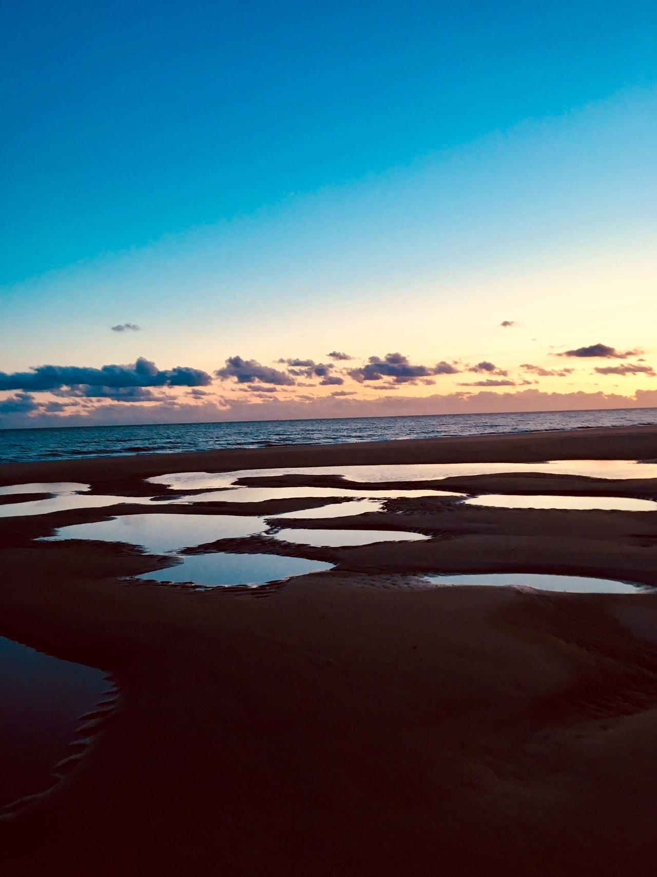 Amrum Sunset Amrum (2019 I), Heike's First Sunset (5.4) Best of by derwahrehorst on ...