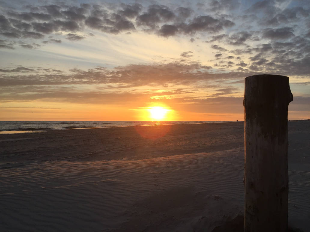 Amrum Sunset Best of (Amrum 2019 II) 09 the Sunset by derwahrehorst on DeviantArt