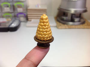 1:12 scale Croquembouche