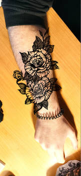 ROSES TATTOO DESIGN