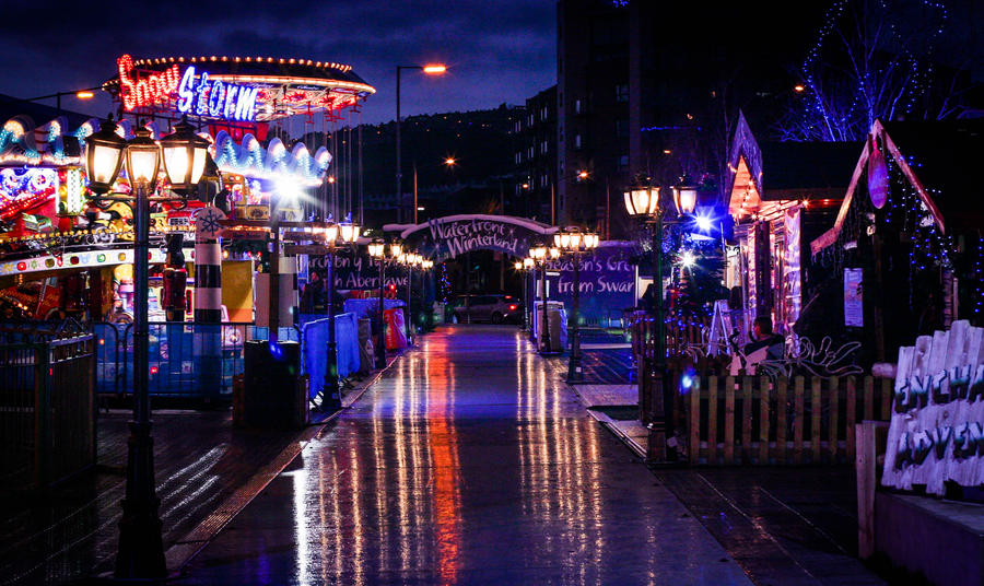 Winter Wonderland 2 (Swansea) by ARWPhotography on DeviantArt