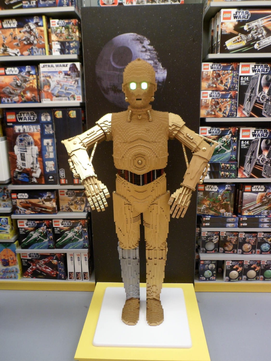 Lego C-3PO