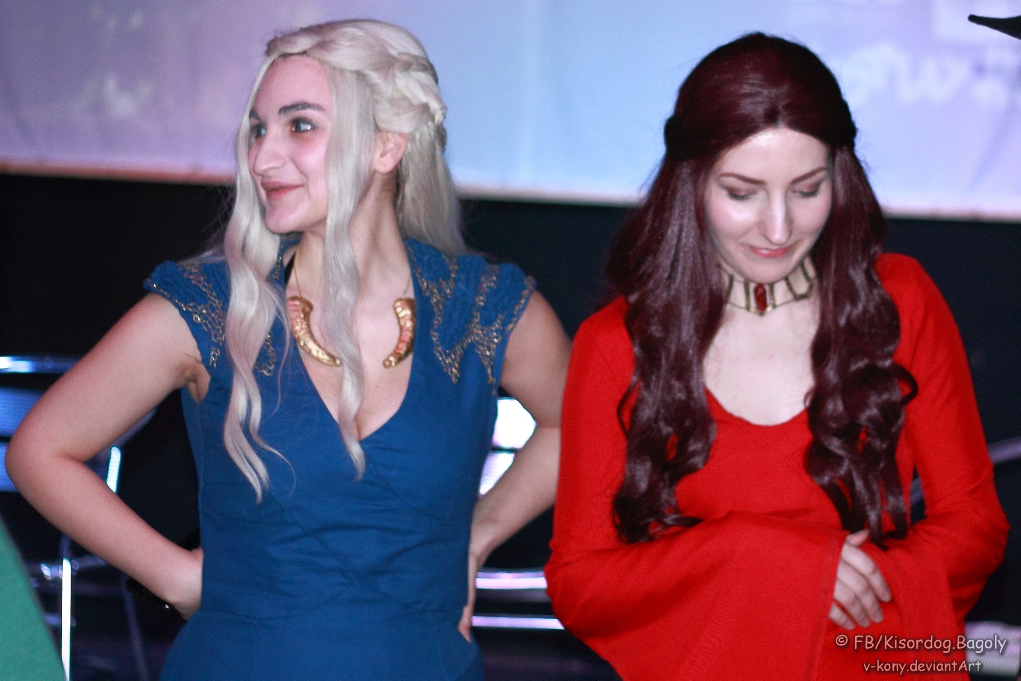 Daenerys and Mellisandre - Game of Thrones