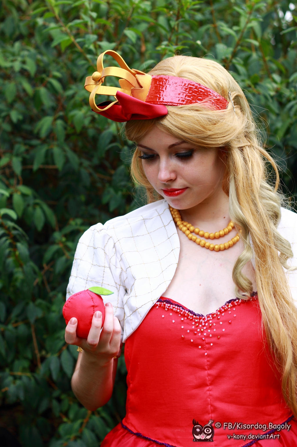 Ever After High - Apple White 4