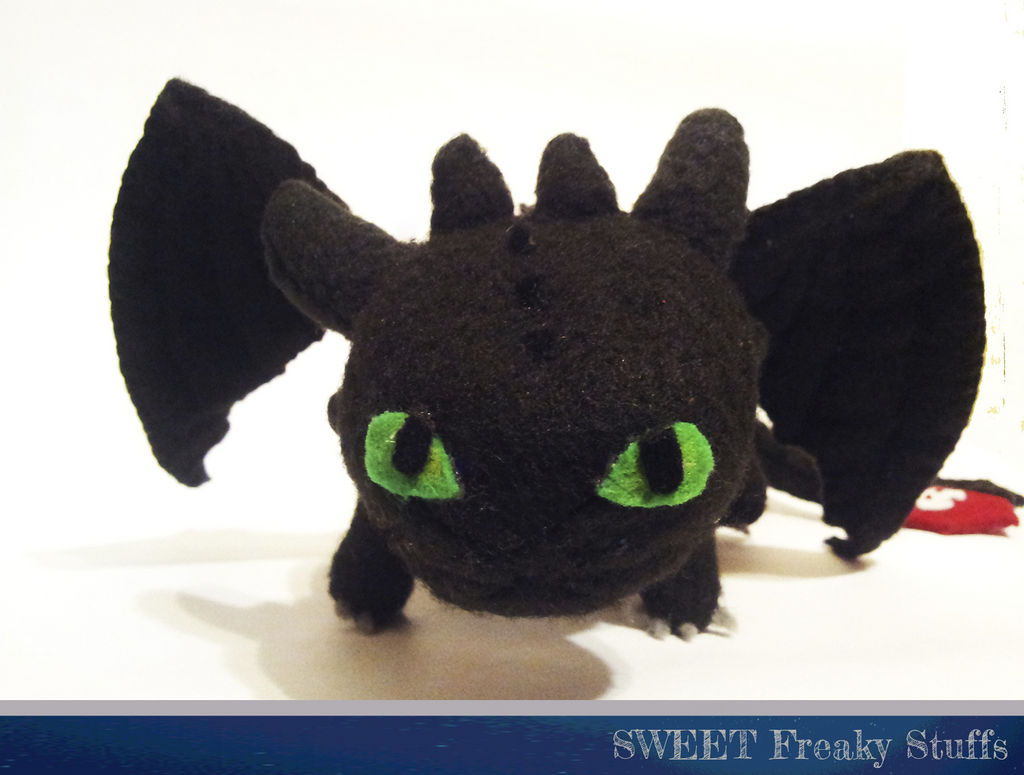 Toothless plushie by duldulwiii on DeviantArt