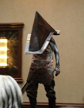 Pyramid Head cosplay