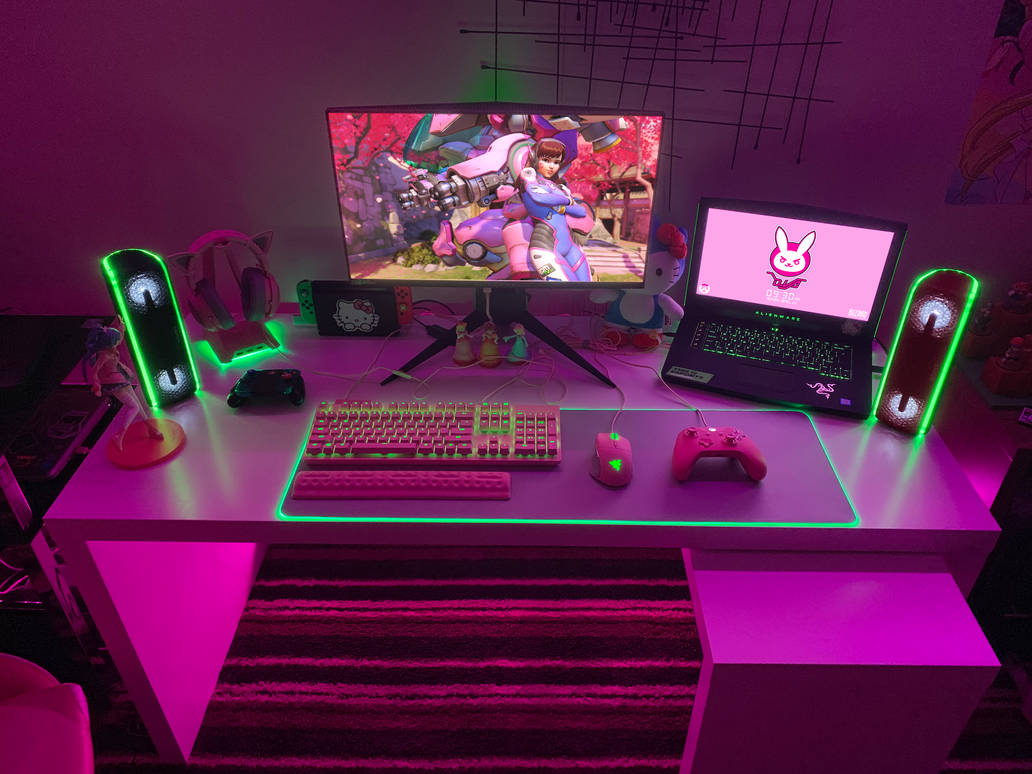 Set up means. Розовая геймерская комната. Розовый геймерский стол. Розовая комната геймера. Розовый игровой компьютер.