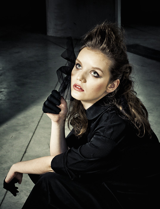 Paula VI by ladyang