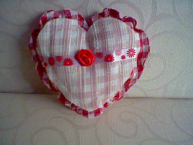 Red gingham heart