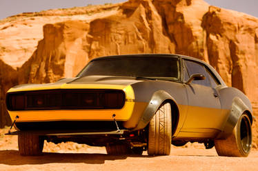 Bumblebee modified, vintage 1967 Camaro SS