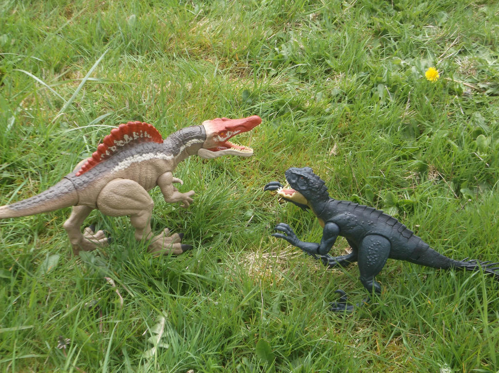 Spinosaurus vs Scorpious-rex by mutantapk on DeviantArt