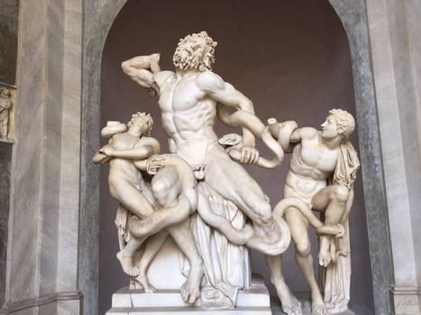 Laokoon-figure in Rome: Hopeless Fight
