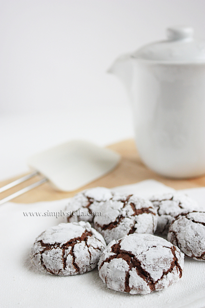 The Real Thing: Chocolate Crinkle Cookies