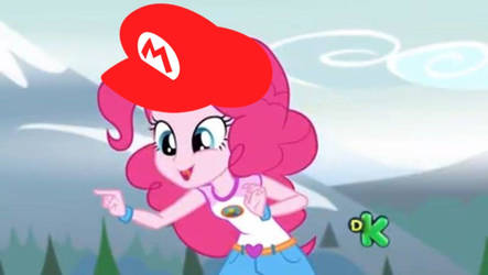 Pinkie con gorra de Mario