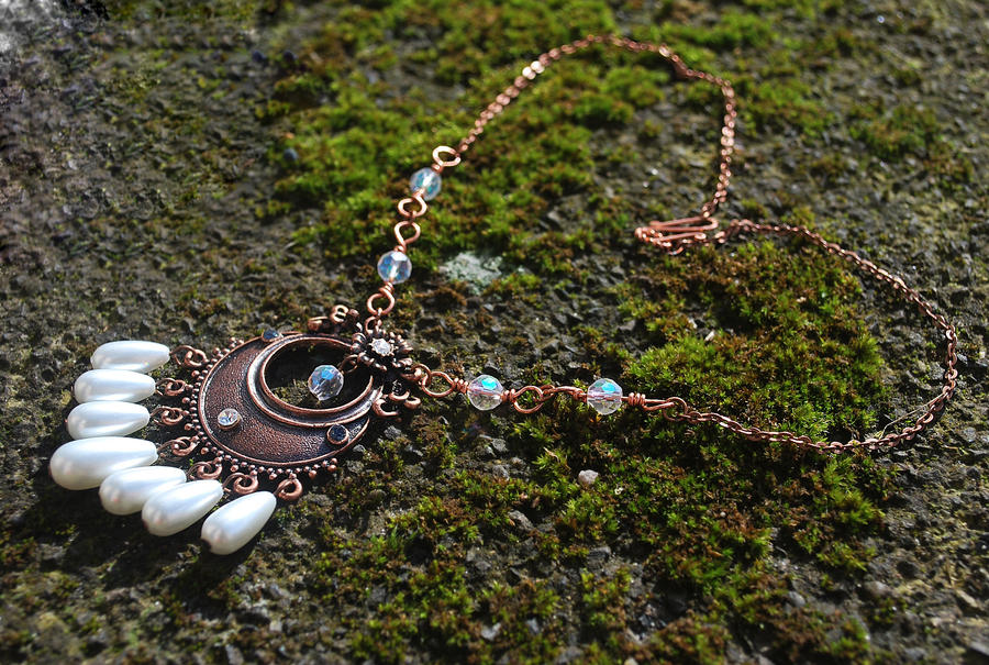 Countess Necklace by AmbeeAnts