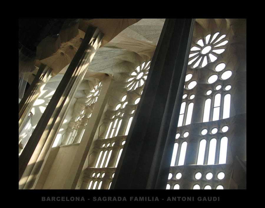 barcelona sagrada familia 3