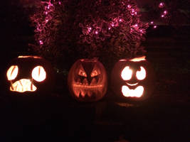 glowing spoopy pumpkin