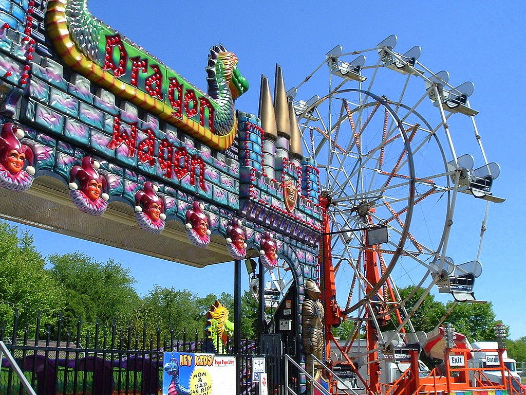 Dragon Wheel Ride The dragon wagon and the Ferris wheel by dhvipersrt10 on DeviantArt