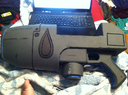 Other side of the plasma pistol