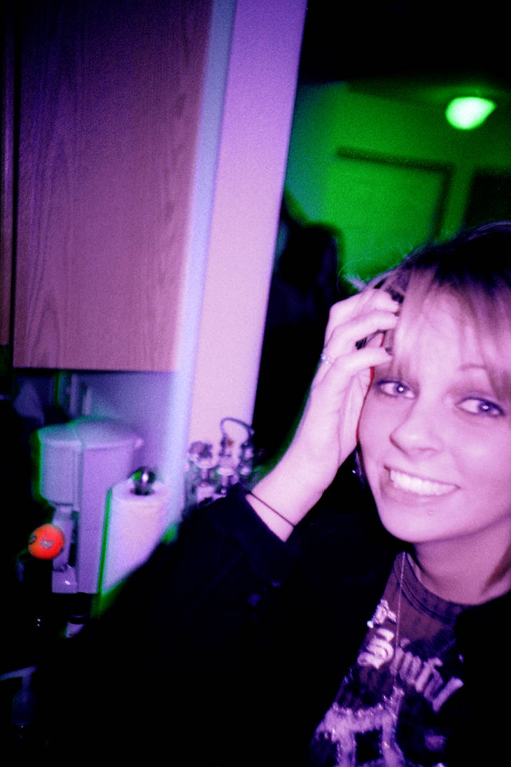 Pretty Rave Girl by PistolFox24 on DeviantArt