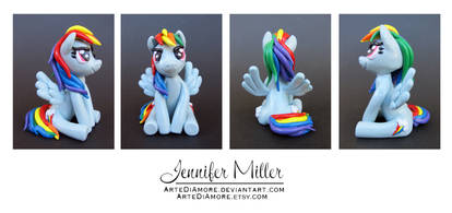 Rainbow Dash Figurine 2