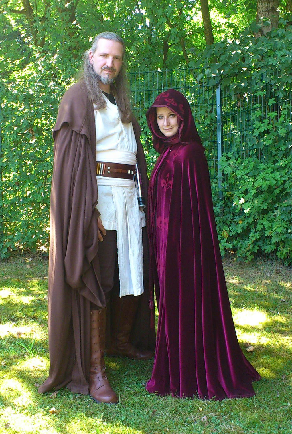 Eirtae and Qui-Gon Jinn Cosplay