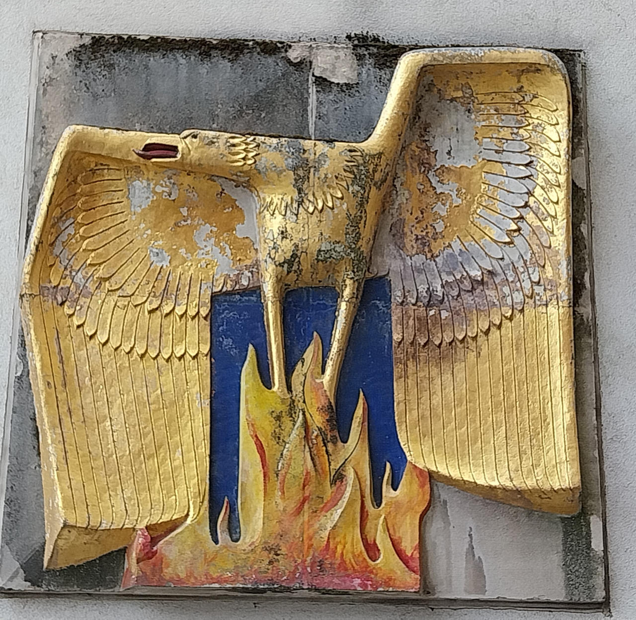 Phenix rising from the flames