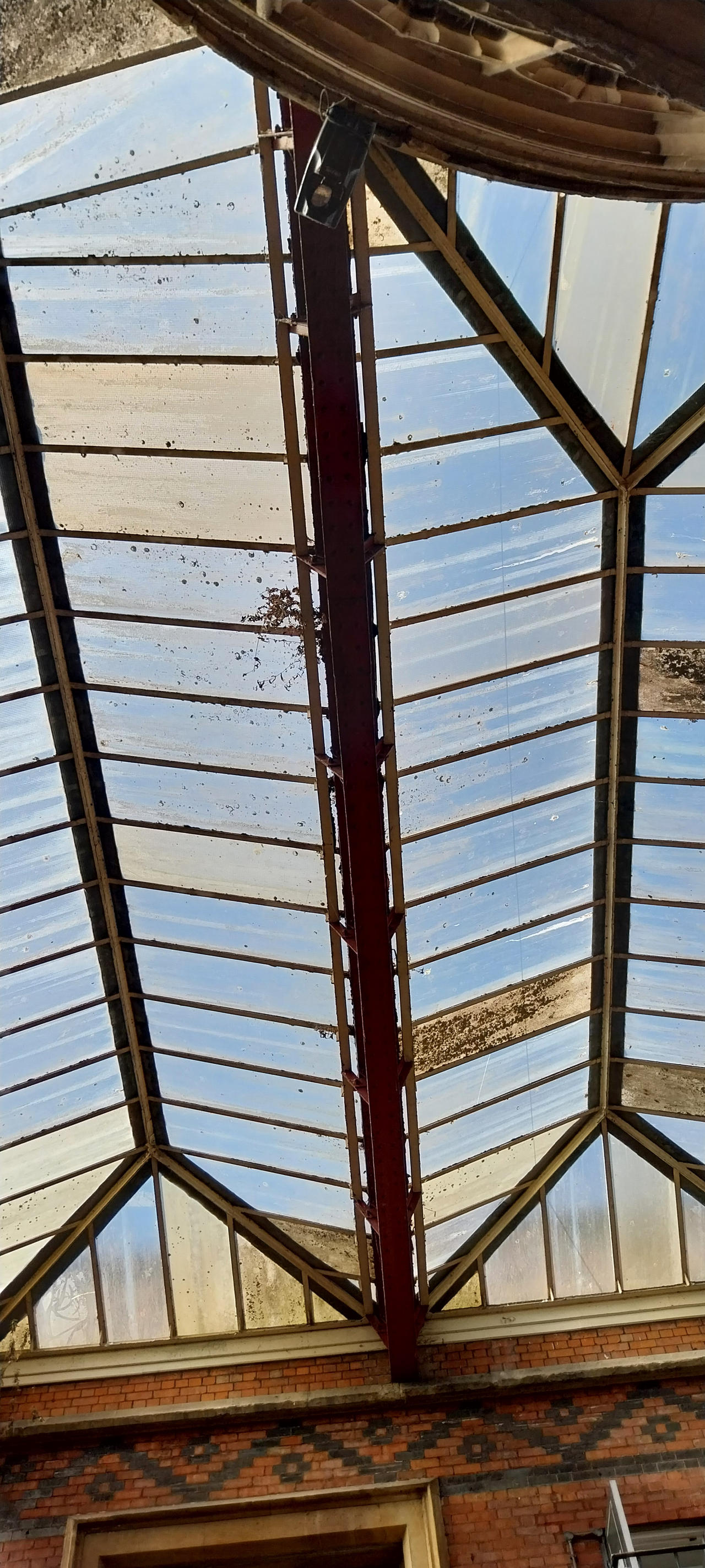 Railway roof