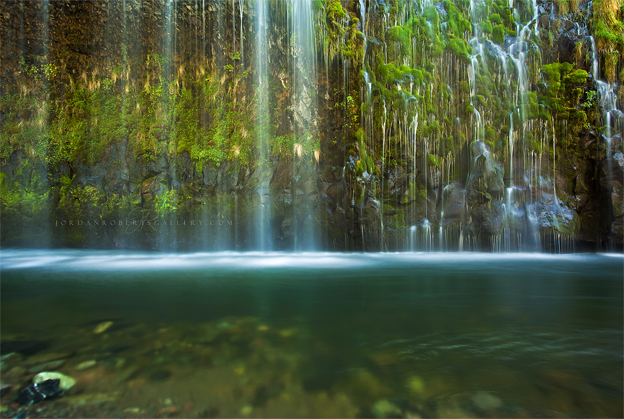 Flowing Symmetry by Jordan-Roberts Flowing Symmetry by Jordan-Roberts