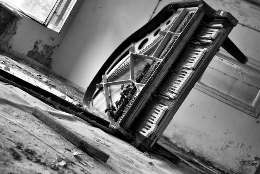 grand piano