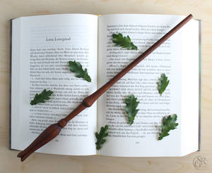 Luna Lovegood's second wand - Wood replica