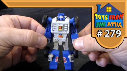 Toys from the attic E279 transformers beachcomber