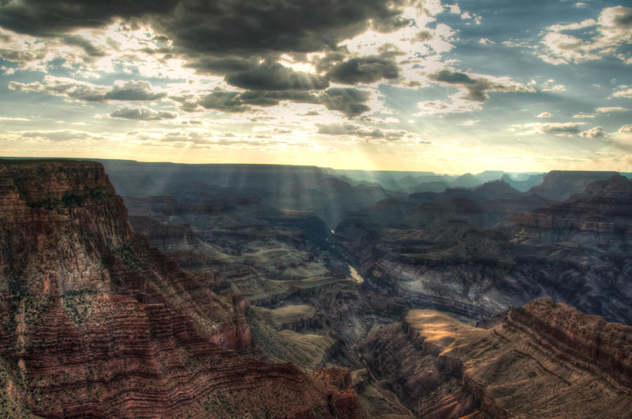 Grand Canyon Rays by Enayus on DeviantArt