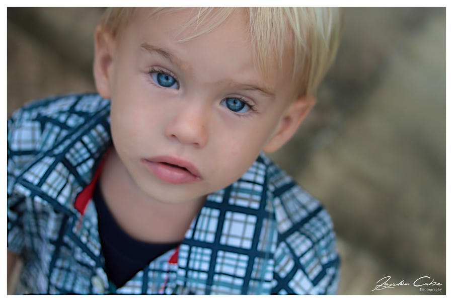 1. Blue-eyed blonde baby - wide 8