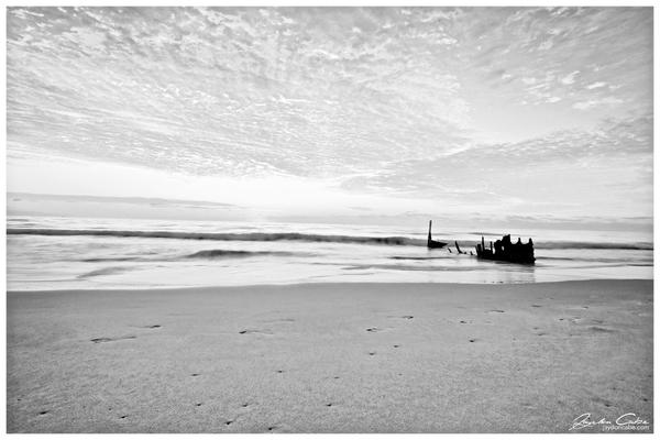 Dickies Beach B+W 2