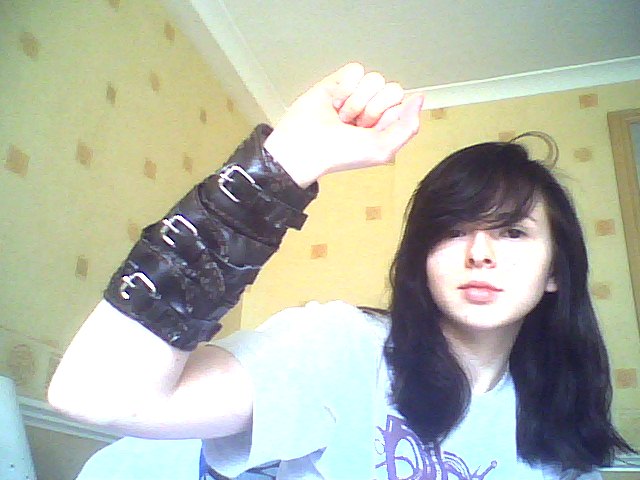 Altair Right Vambrace .01