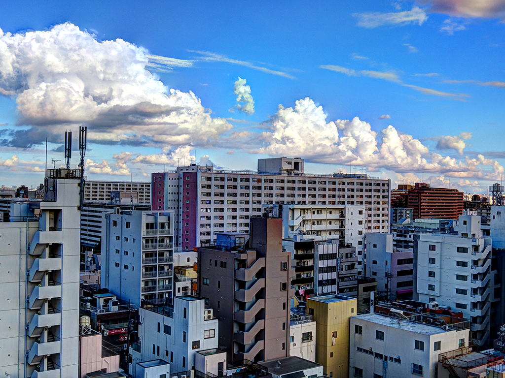 Tokyo Clouds HDR by L-Spiro