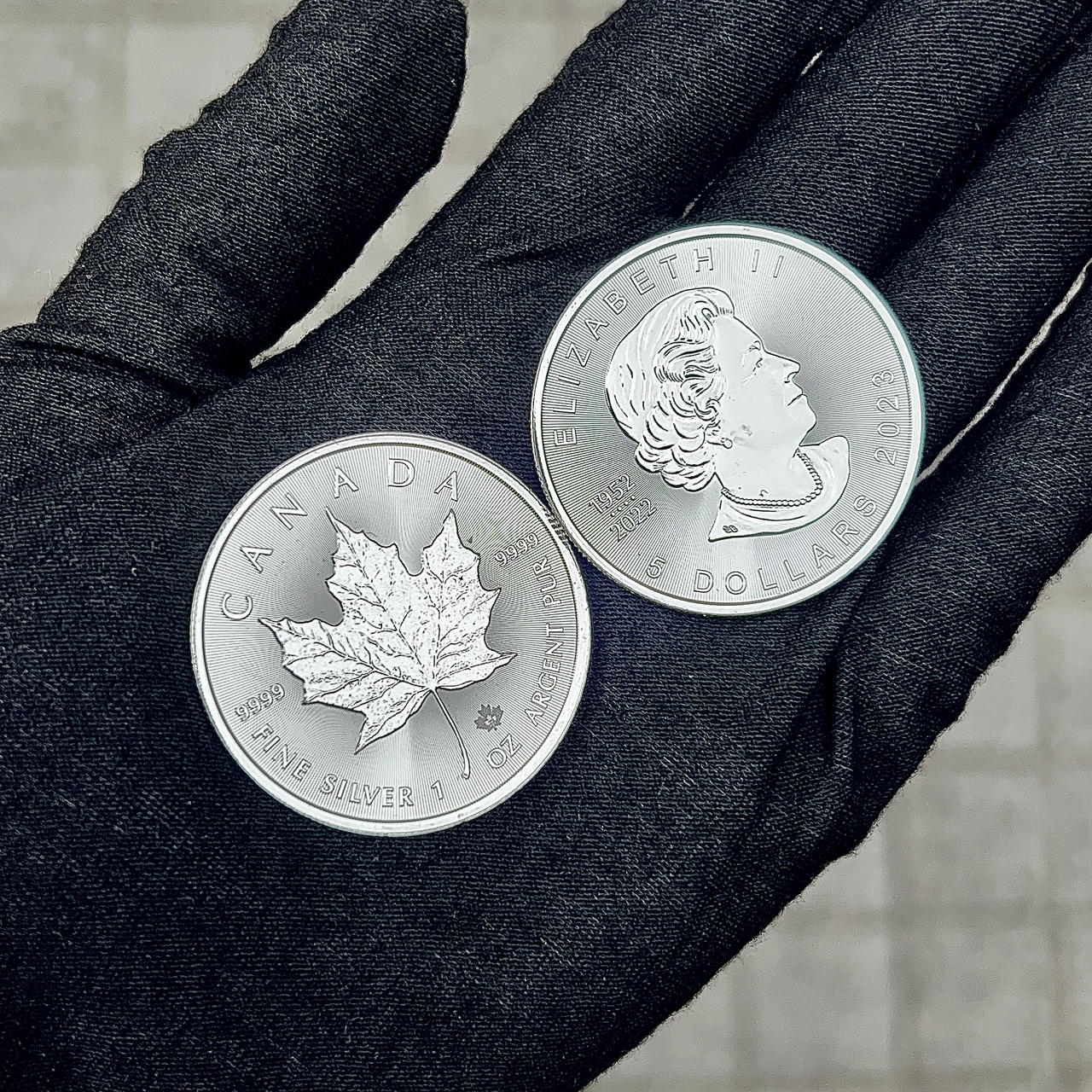 Canadian Maple Leaf Silver Coins By WhiteCanadians On DeviantArt Canadian maple leaf silver coins by whitecanadians on deviantart