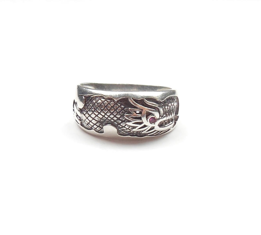 Vintage Sterling Silver Dragon with Gem Band Ring