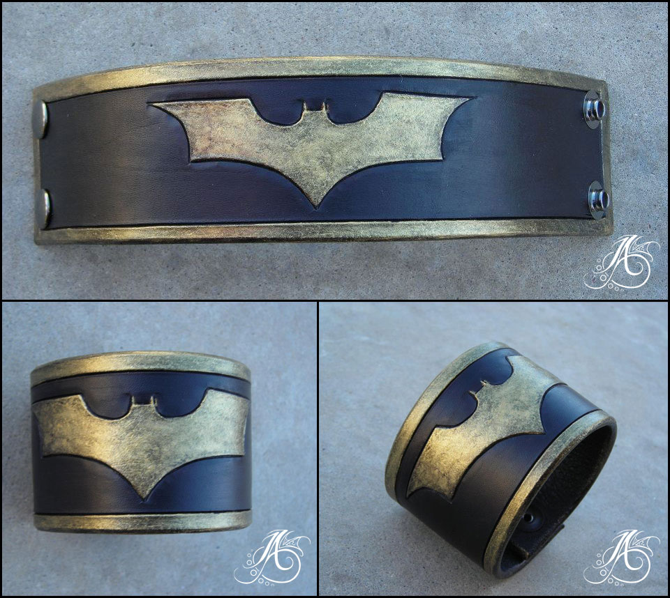 Batman Wristband - Leather