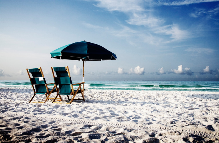 Feature : Beach days by pincel3d on DeviantArt.